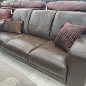Bacari Lounge Suite