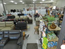 Lounge, Couches, Recliners