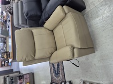 Tacoma Leather Lift Chair